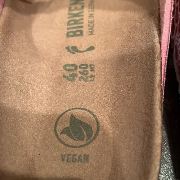 Birkenstock Pink Snakeskin Print with Rose Gold Buckles Size 40 NWT - Picture 6 of 10